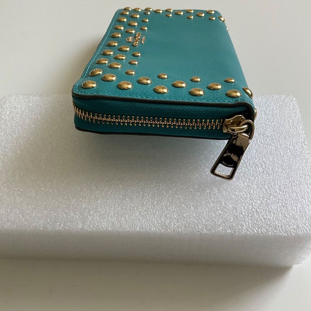 Coach Studded Accordion Zip Wallet Cadet Blue Crossgrain Leather Gold Hardware - Picture 5 of 8